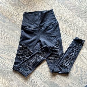 Alo moto leggings